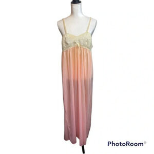 VINTAGE long nightgown with lace‎ bustier.